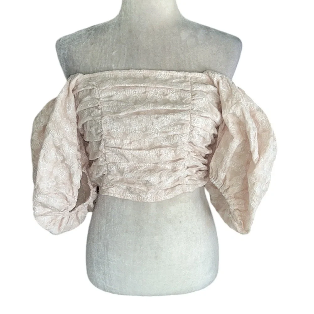 Anthropologie Miou Muse Blush Pink Embroidered Puff Sleeve Ruched Crop Top - M